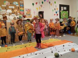 2025-10-22 Jesienna moda u Krasnali